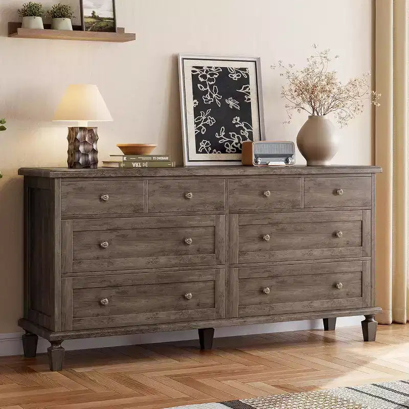 Cómoda de 8 cajones para dormitorio, cómoda vintage 59 con soporte para TV con tiradores tallados y patas cónicas, cómoda de madera con gran capacidad de almacenamiento