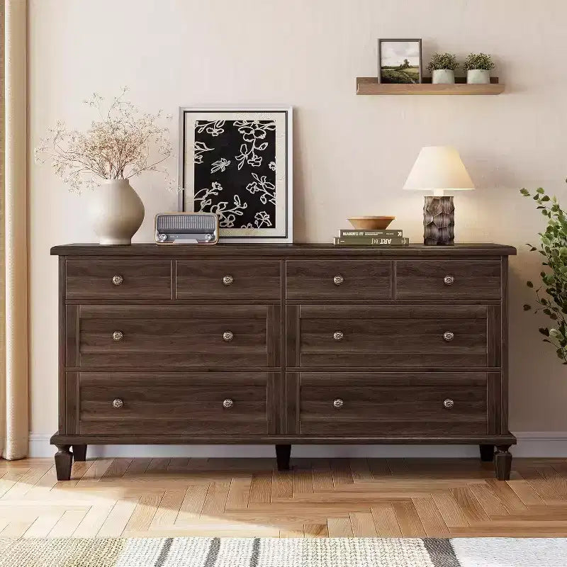 Cómoda de 8 cajones para dormitorio, cómoda vintage 59 con soporte para TV con tiradores tallados y patas cónicas, cómoda de madera con gran capacidad de almacenamiento