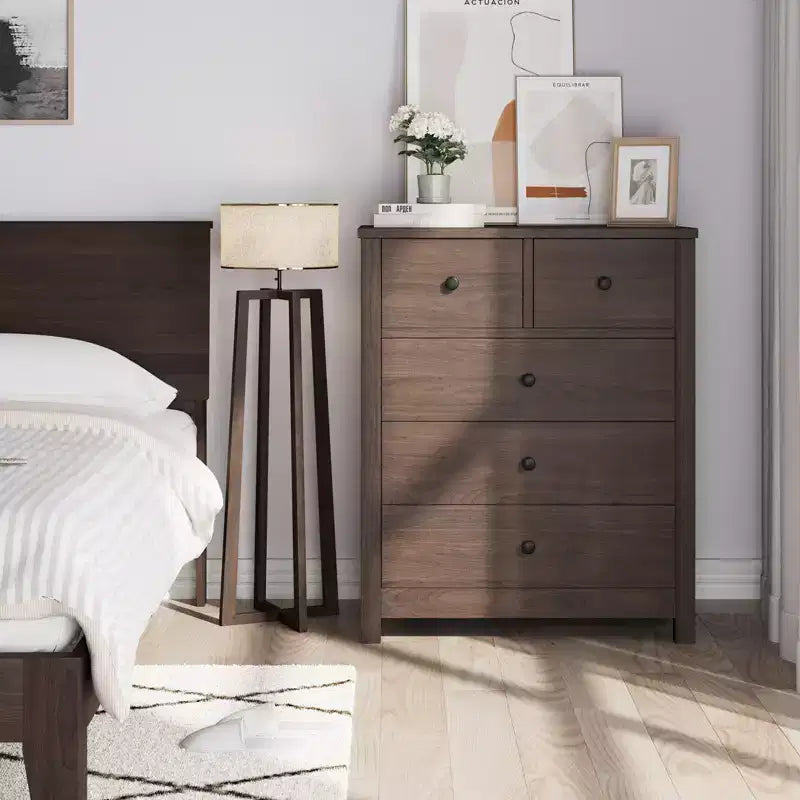 Cómoda de madera de 5 cajones con cajones de almacenamiento profundo, armario resistente con tiradores redondos para dormitorio, sala de estar, oficina