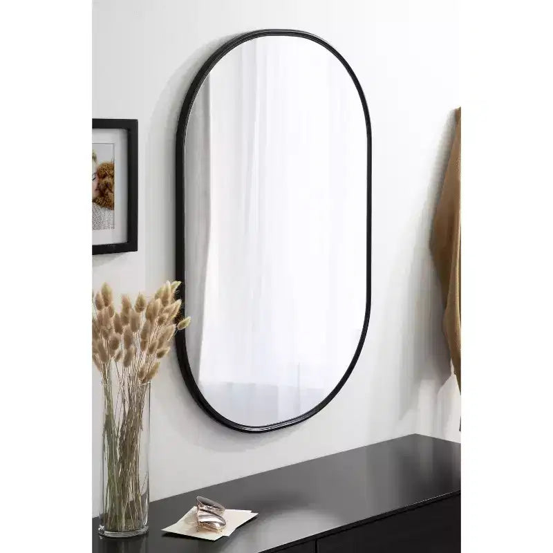 Espejo de pared decorativo enmarcado Caskill Capsule